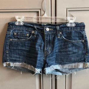 Levi’s boyfriend jean shorts